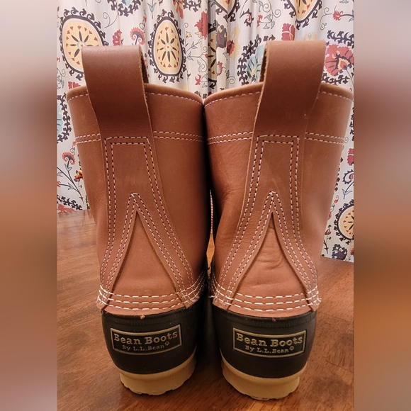 L.L. Bean Women's Bean Boot, 8" - Picture 5 of 7